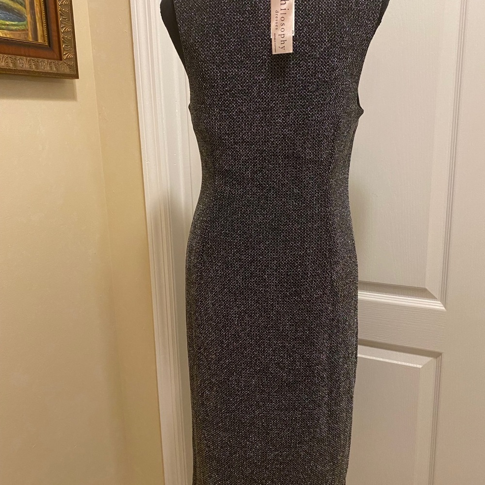 Dress - Picture 4 of 6